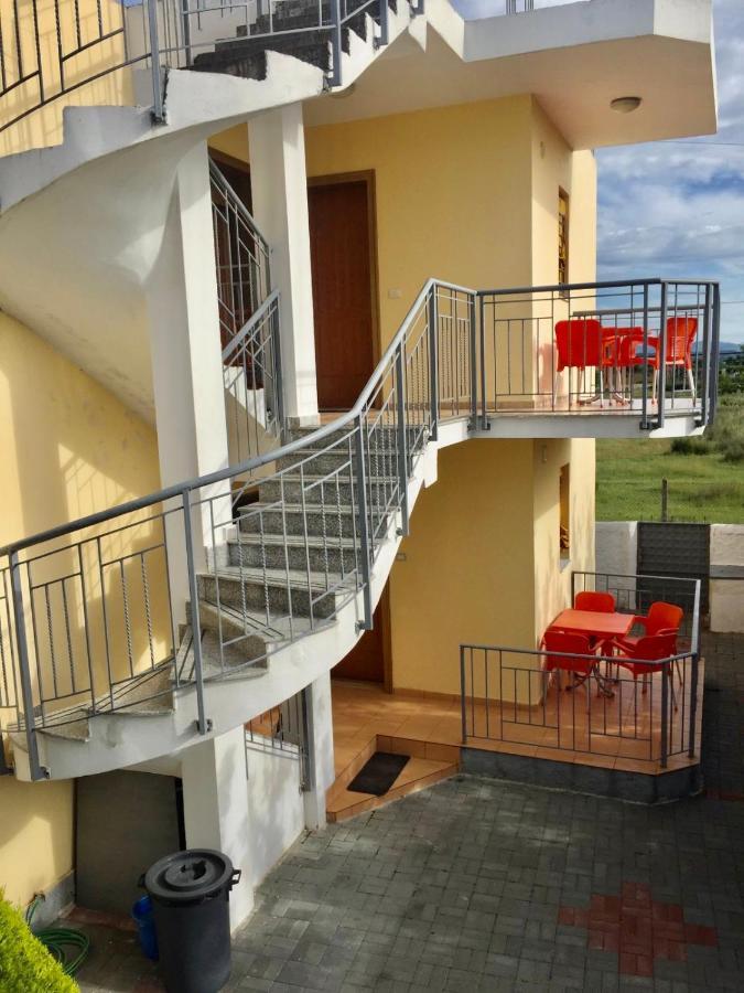 Shyqi Apartments Velipojë Exterior foto